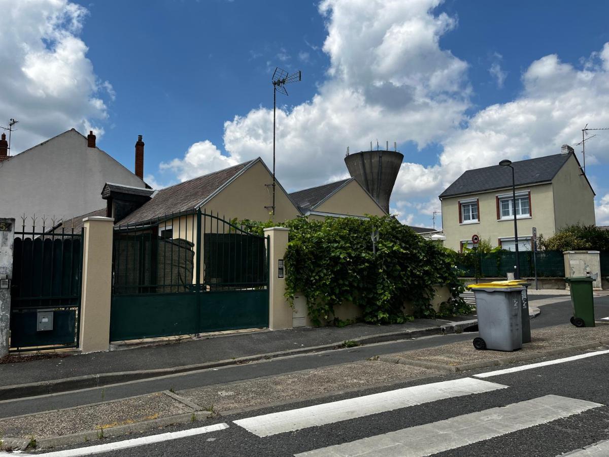Studios Au Quartier Pavillonnaire Rue D Ambert オルレアン エクステリア 写真